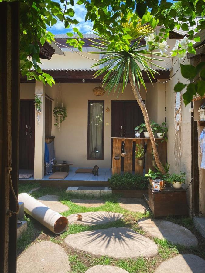 Jimador'S Homestay Gili Trawangan Exterior photo